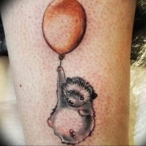 Фото вариант тату ежик 31.07.2019 №006 - tattoo hedgehog - tattoo-photo.ru
