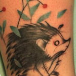 Фото вариант тату ежик 31.07.2019 №015 - tattoo hedgehog - tattoo-photo.ru