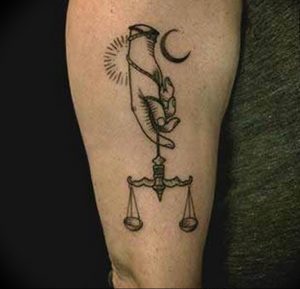 Фото созвездие весов тату 12.07.2019 №042 - constellation Libra tattoo - tattoo-photo.ru