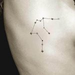 Фото созвездие водолея тату 12.07.2019 №003 - Aquarius constellation tatto - tattoo-photo.ru