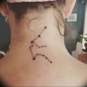 Фото созвездие водолея тату 12.07.2019 №014 - Aquarius constellation tatto - tattoo-photo.ru