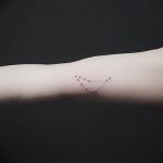 Фото созвездие козерога тату 12.07.2019 №046 - Capricornus Tattoo - tattoo-photo.ru