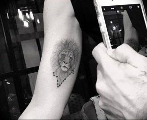 Фото созвездие льва тату 12.07.2019 №008 - constellation lion tattoo - tattoo-photo.ru