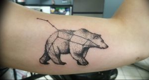 Фото созвездие медведицы тату 12.07.2019 №004 - constellation bears tatt - tattoo-photo.ru