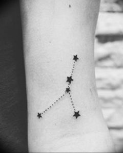 Фото созвездие рака тату 12.07.2019 №005 - constellation cancer tattoo - tattoo-photo.ru