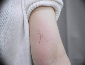 Фото созвездие рака тату 12.07.2019 №008 - constellation cancer tattoo - tattoo-photo.ru