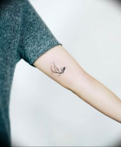 Фото созвездие рыбы тату 12.07.2019 №004 - constellation fish tattoo - tattoo-photo.ru