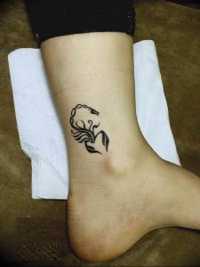 Фото созвездие скорпиона тату 12.07.2019 №028 - constellation scorpion ta - tattoo-photo.ru