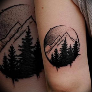 Фото тату горы в круге 23.07.2019 №037 - mountain tattoo in a circle - tattoo-photo.ru