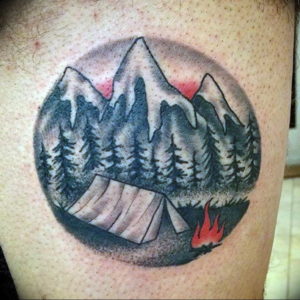 Фото тату горы в круге 23.07.2019 №043 - mountain tattoo in a circle - tattoo-photo.ru