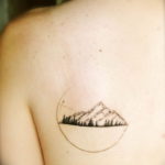 Фото тату горы в круге 23.07.2019 №063 - mountain tattoo in a circle - tattoo-photo.ru