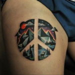 Фото тату горы в круге 23.07.2019 №075 - mountain tattoo in a circle - tattoo-photo.ru