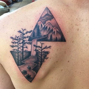 Фото тату горы в треугольнике 23.07.2019 №019 - mountain triangle tattoo - tattoo-photo.ru