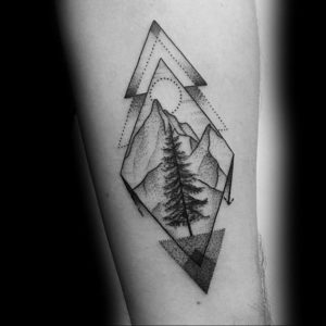 Фото тату горы геометрия 23.07.2019 №004 - mountain tattoo geometry - tattoo-photo.ru