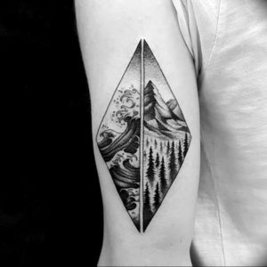 Фото тату горы геометрия 23.07.2019 №033 - mountain tattoo geometry - tattoo-photo.ru
