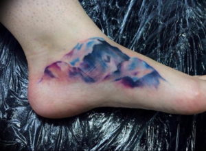Фото тату горы на ноге 23.07.2019 №016 - mountain tattoo on foot - tattoo-photo.ru