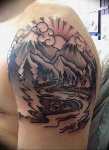 Фото тату горы на плече 23.07.2019 №010 - mountain tattoo on the shoulder - tattoo-photo.ru