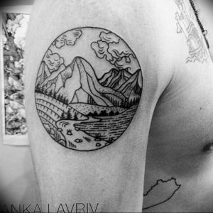 Фото тату горы на плече 23.07.2019 №023 - mountain tattoo on the shoulder - tattoo-photo.ru