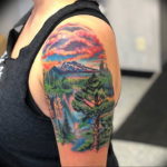 Фото тату горы на плече 23.07.2019 №029 - mountain tattoo on the shoulder - tattoo-photo.ru