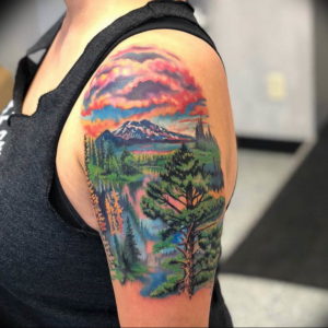 Фото тату горы на плече 23.07.2019 №029 - mountain tattoo on the shoulder - tattoo-photo.ru