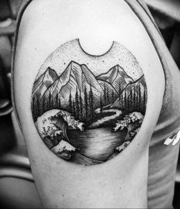 Фото тату горы на плече 23.07.2019 №030 - mountain tattoo on the shoulder - tattoo-photo.ru