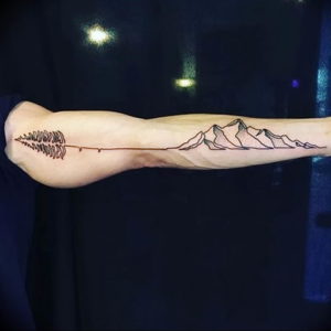 Фото тату горы на предплечье 23.07.2019 №068 - forearm mountain tattoo - tattoo-photo.ru