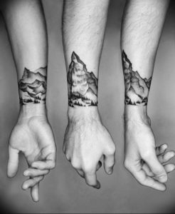 Фото тату горы на руке 23.07.2019 №011 - mountain tattoo on hand - tattoo-photo.ru