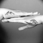 Фото тату горы на руке 23.07.2019 №012 - mountain tattoo on hand - tattoo-photo.ru