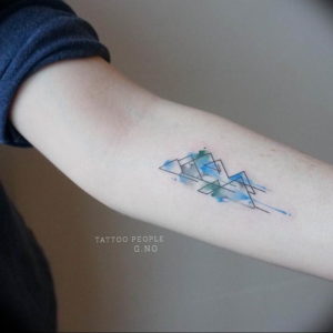 Фото тату горы на руке 23.07.2019 №026 - mountain tattoo on hand - tattoo-photo.ru