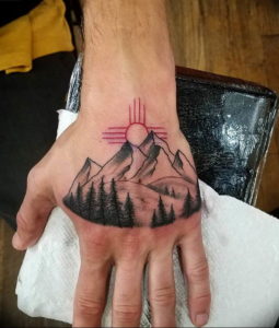 Фото тату горы на руке 23.07.2019 №034 - mountain tattoo on hand - tattoo-photo.ru