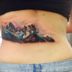 Фото тату горы на спине 23.07.2019 №018 - mountain tattoo on the back - tattoo-photo.ru