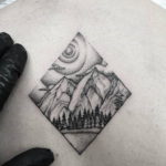 Фото тату горы на спине 23.07.2019 №024 - mountain tattoo on the back - tattoo-photo.ru