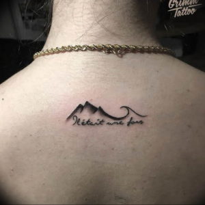 Фото тату горы на спине 23.07.2019 №028 - mountain tattoo on the back - tattoo-photo.ru