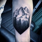 Фото тату лес и горы 23.07.2019 №011 - mountain forest tattoo - tattoo-photo.ru