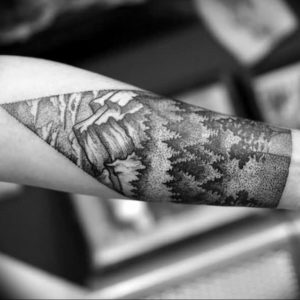 Фото тату лес и горы 23.07.2019 №033 - mountain forest tattoo - tattoo-photo.ru
