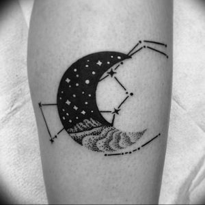 Фото тату созвездие на руке 12.07.2019 №010 - tattoo constellation on arm - tattoo-photo.ru