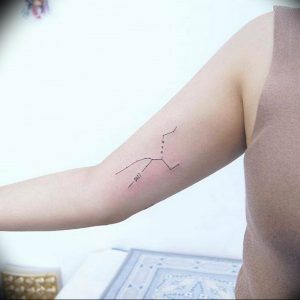 Фото тату созвездие на руке 12.07.2019 №020 - tattoo constellation on arm - tattoo-photo.ru