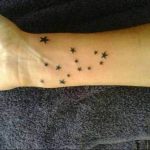 Фото тату созвездие на руке 12.07.2019 №029 - tattoo constellation on arm - tattoo-photo.ru