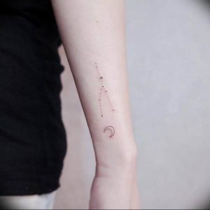 Фото тату созвездие тельца 12.07.2019 №001 - Taurus constellation tattoo - tattoo-photo.ru