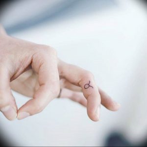 Фото тату созвездие тельца 12.07.2019 №011 - Taurus constellation tattoo - tattoo-photo.ru