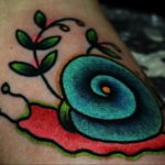 Фото тату улитка 28.07.2019 №023 - snail tattoo - tattoo-photo.ru