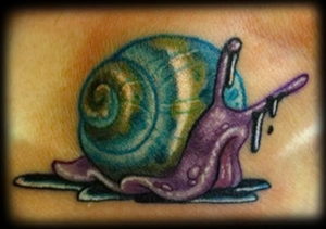 Фото тату улитка 28.07.2019 №046 - snail tattoo - tattoo-photo.ru