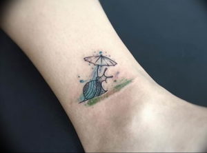 Фото тату улитка 28.07.2019 №053 - snail tattoo - tattoo-photo.ru