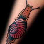 Фото тату улитка 28.07.2019 №058 - snail tattoo - tattoo-photo.ru