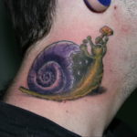 Фото тату улитка 28.07.2019 №097 - snail tattoo - tattoo-photo.ru