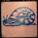 Фото тату улитка 28.07.2019 №169 - snail tattoo - tattoo-photo.ru