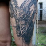Фото тату череп козла 28.07.2019 №011 - goat skull tattoo - tattoo-photo.ru