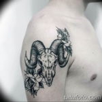 Фото тату череп козла 28.07.2019 №017 - goat skull tattoo - tattoo-photo.ru
