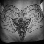 Фото тату череп козла 28.07.2019 №028 - goat skull tattoo - tattoo-photo.ru