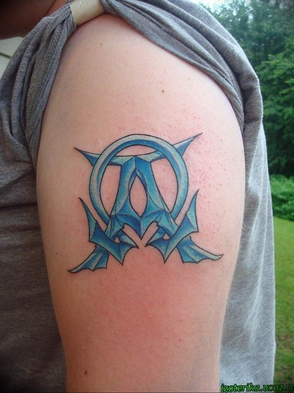 Alpha female symbol tattoo